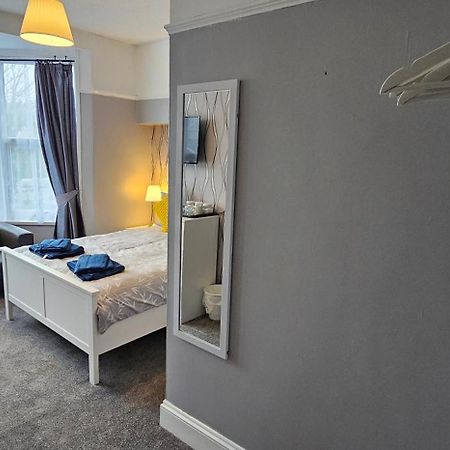The Roslyn Guest House Paignton Bagian luar foto