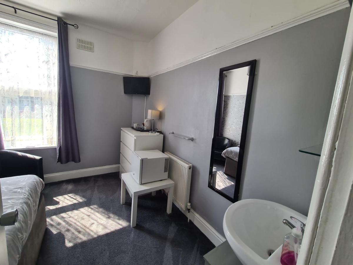 The Roslyn Guest House Paignton Bagian luar foto