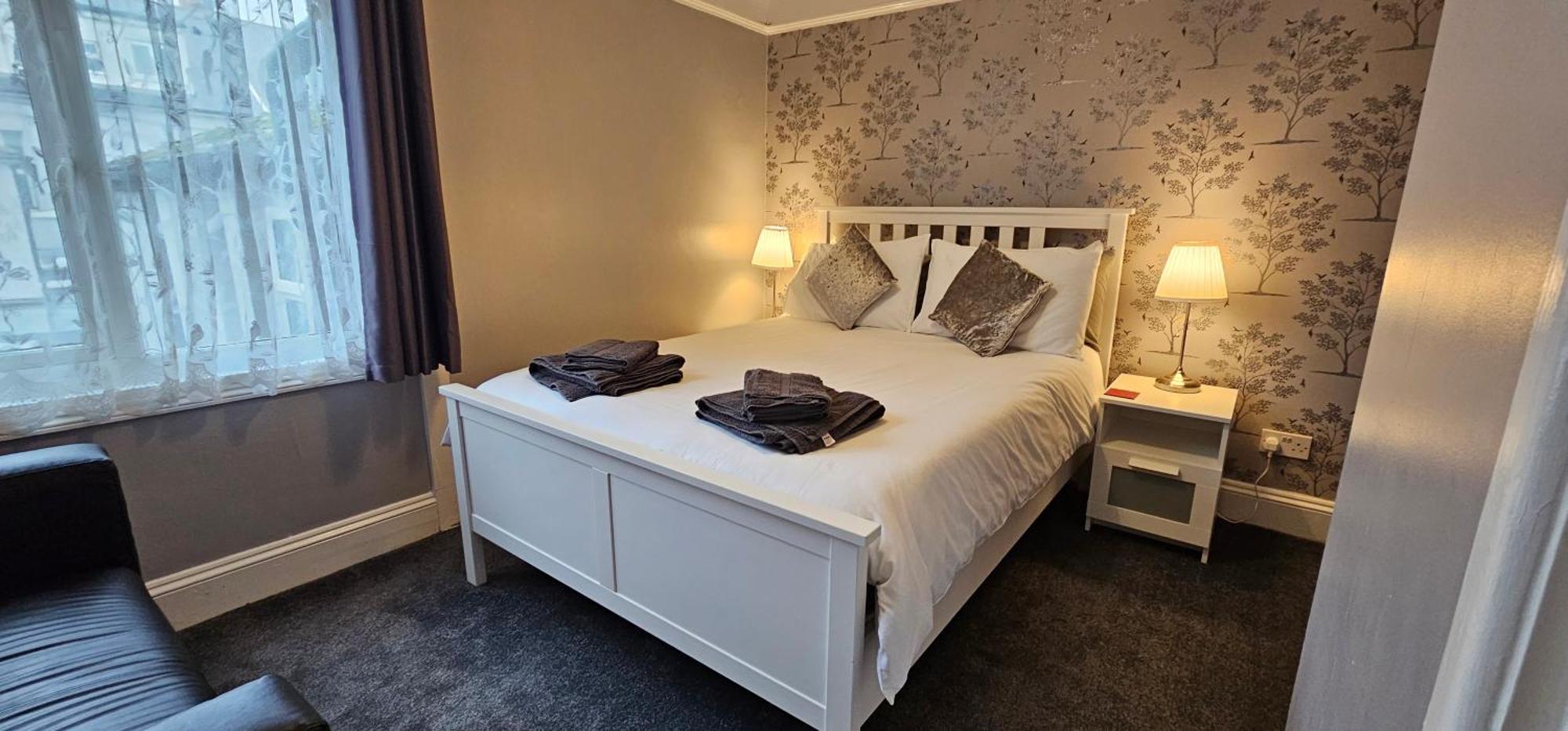 The Roslyn Guest House Paignton Bagian luar foto